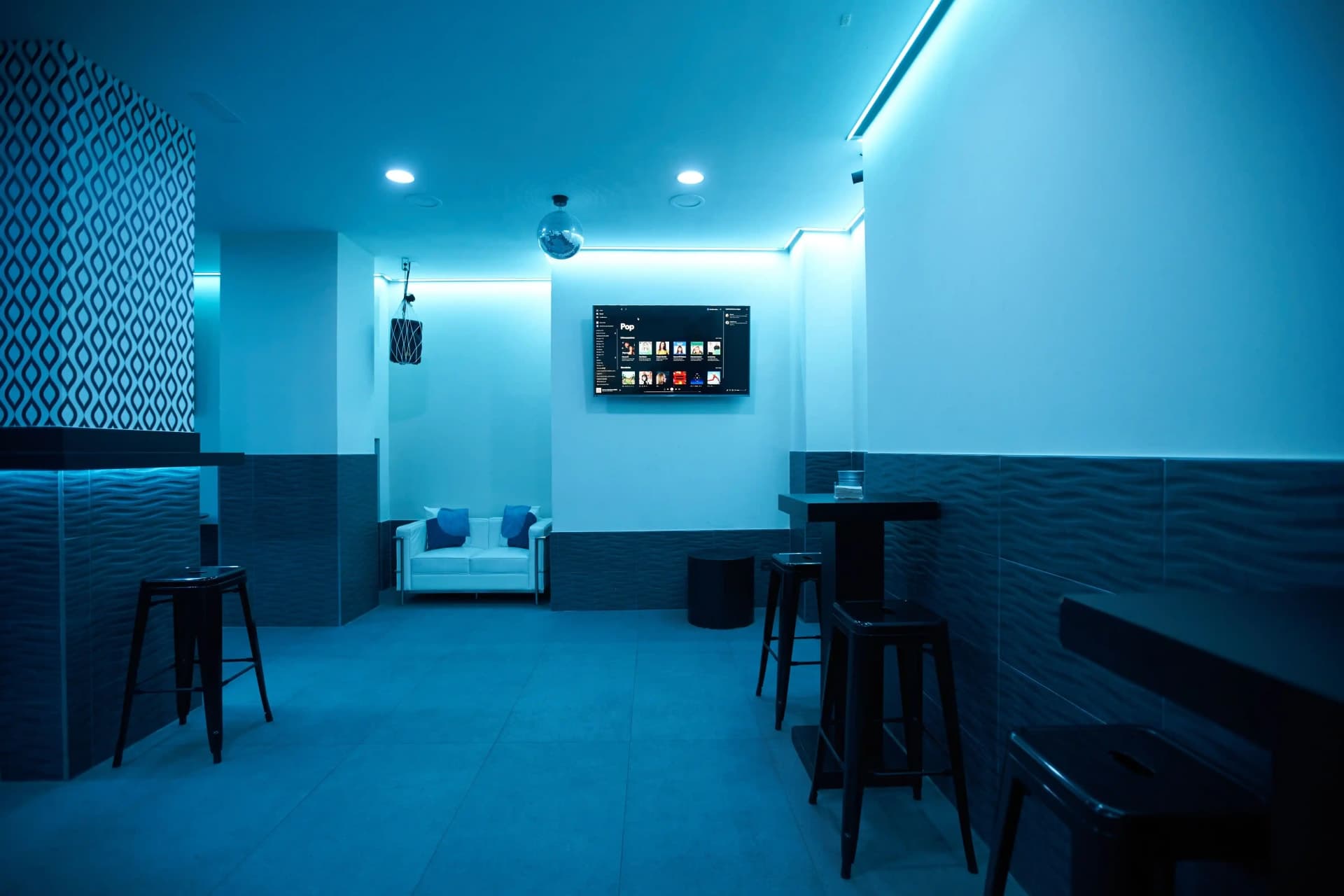 Sala Olas - decoracion y mobiliario para eventos en Madrid